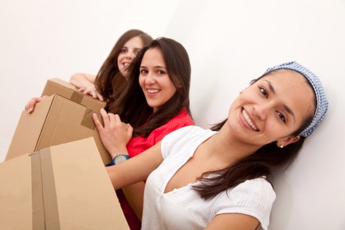 Local van service for flats and apartments near Colliers Wood