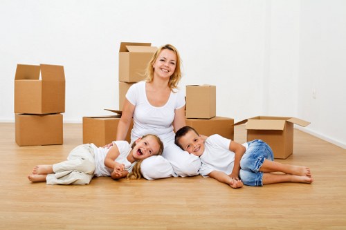 Local truck hire for flats and houses near Colliers Wood