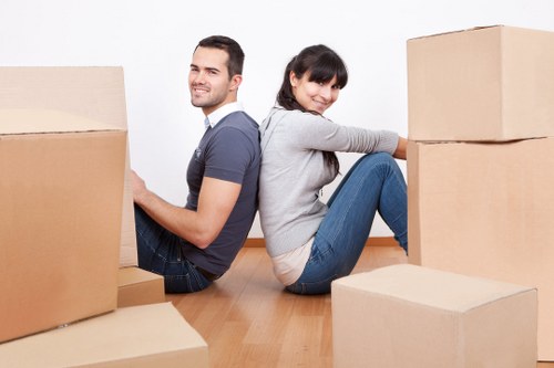 Local packing and unpacking service for homes and businesses in Colliers Wood