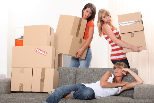 Careful loading and transport for Colliers Wood removals